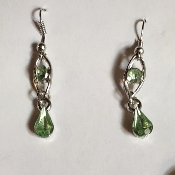 Peridot Crystal Necklace Set Of 2 - Picture 3 of 13